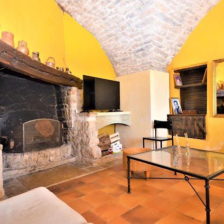 Stunning Home In St-Hippolyte-Du-Fort With Wifi Saint-Hippolyte-du-Fort Exteriör bild