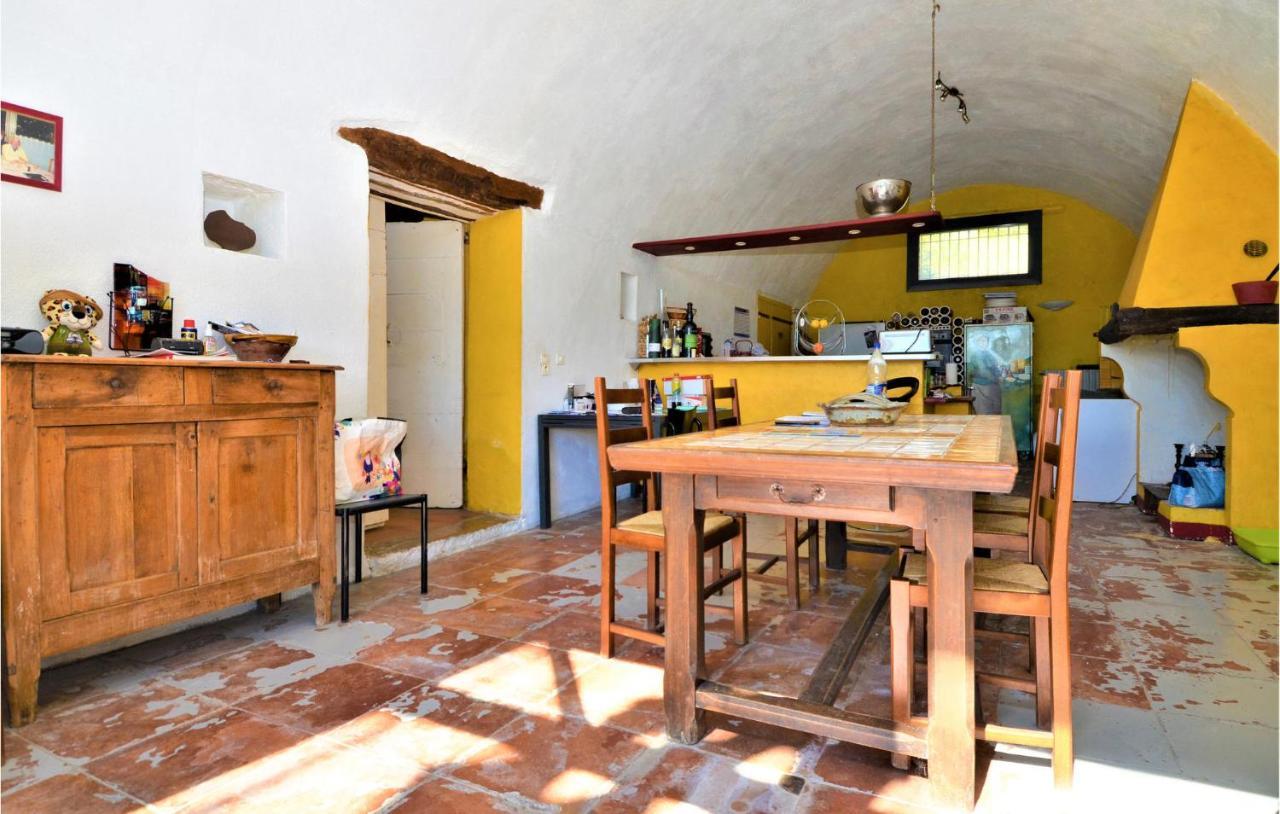 Stunning Home In St-Hippolyte-Du-Fort With Wifi Saint-Hippolyte-du-Fort Exteriör bild