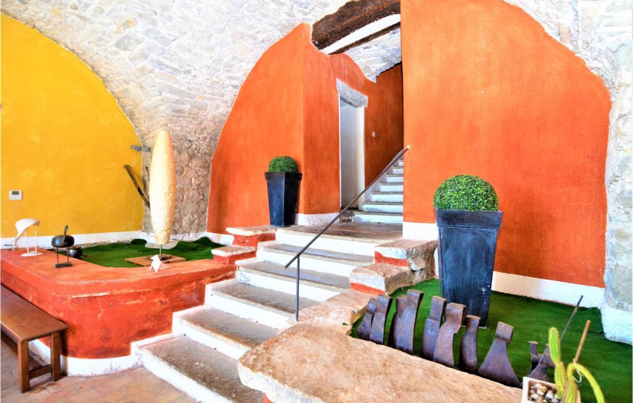 Stunning Home In St-Hippolyte-Du-Fort With Wifi Saint-Hippolyte-du-Fort Exteriör bild